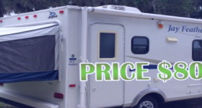 Photo Excellent Condition 2010 jayco camper At Looking.$800