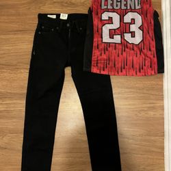 Black Levi Jeans And Shirt