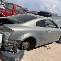 We also have other used parts and automotive services available. Let us know how we can help you. Financing Available / Financiamiento Disponible 