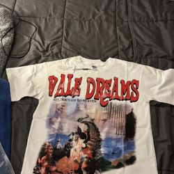 Vale dreams t shirt size small