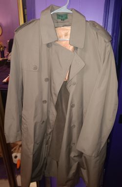 Men's Beige Trench Coat 42R