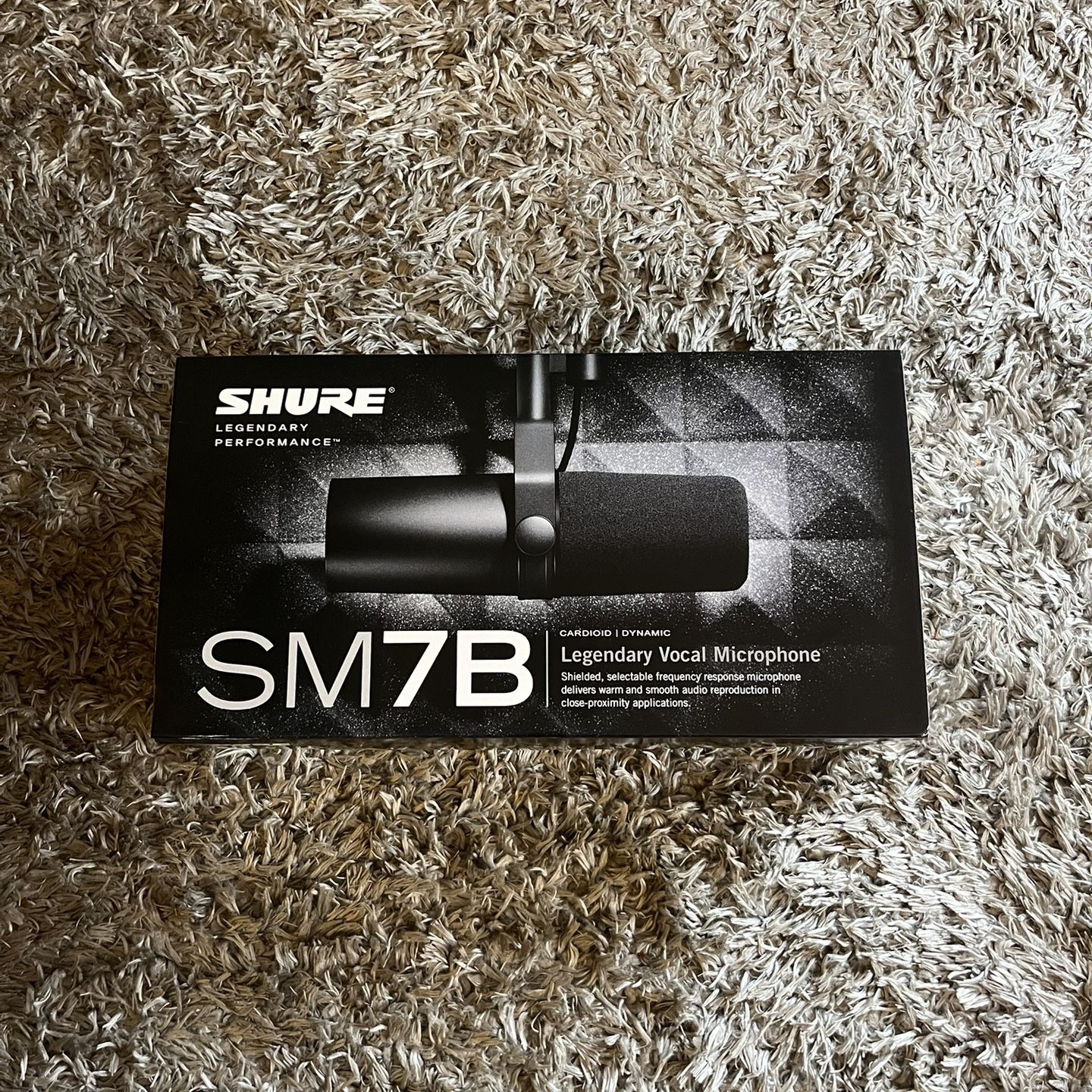 SHURE sm7b microphone