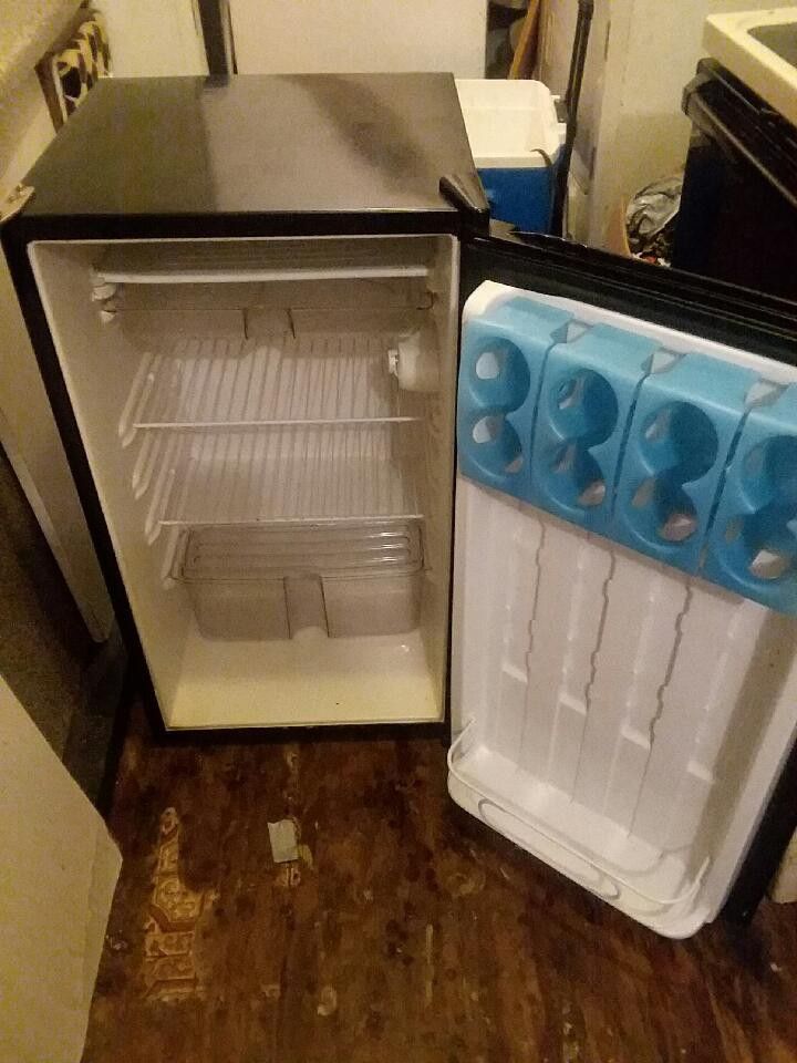 Mini Refrigerator - Whirlpool