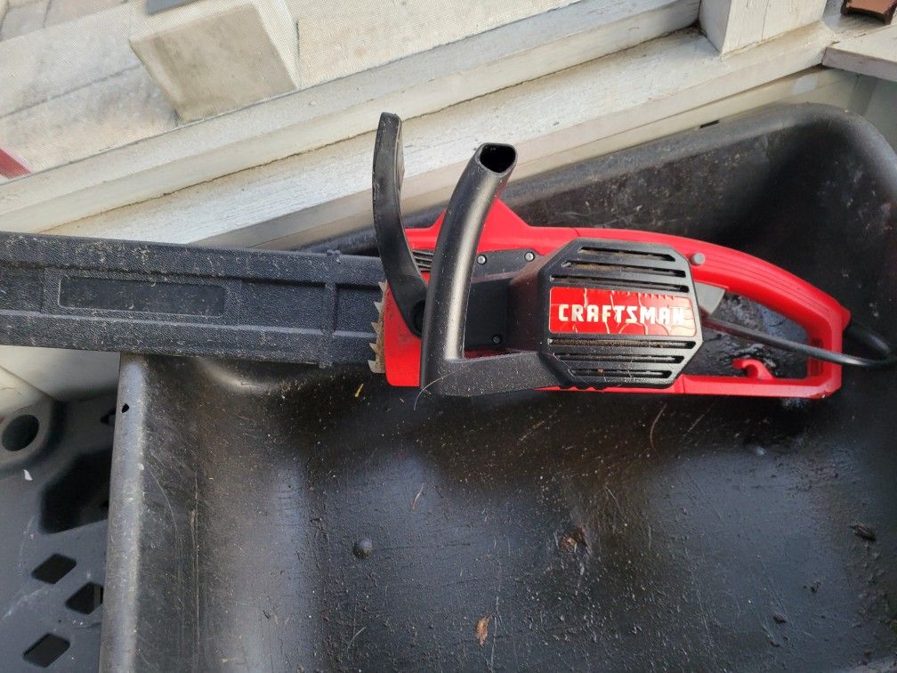 Craftsman Chainsaw