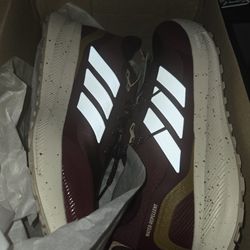 Size 11 men's Adidas RUNFALCON 5 Tr