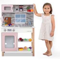 Tiny kitchen play set
