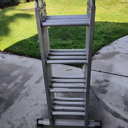 Werner Scaffolding Multipurpose Telescoping M8-16 Ladder