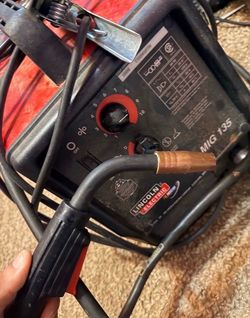 Lincoln Electric Pro-Mig 135 Welder