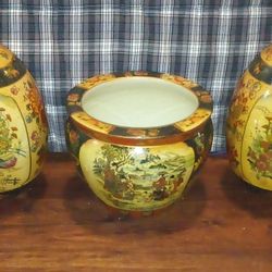 Satsuma Hand Painted Eggs And Vase 