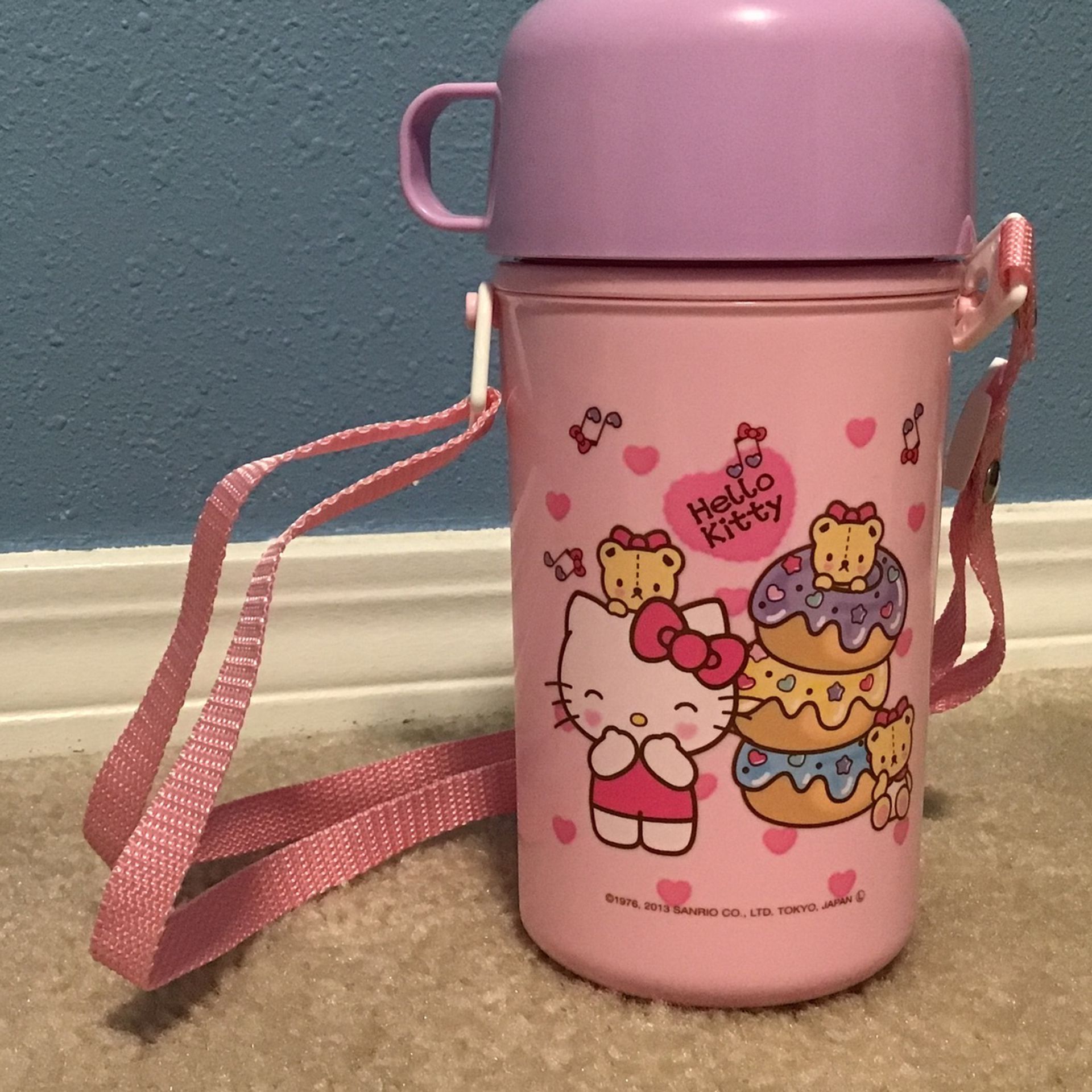 Hello Kitty Water Bottle With Strap And Cup 