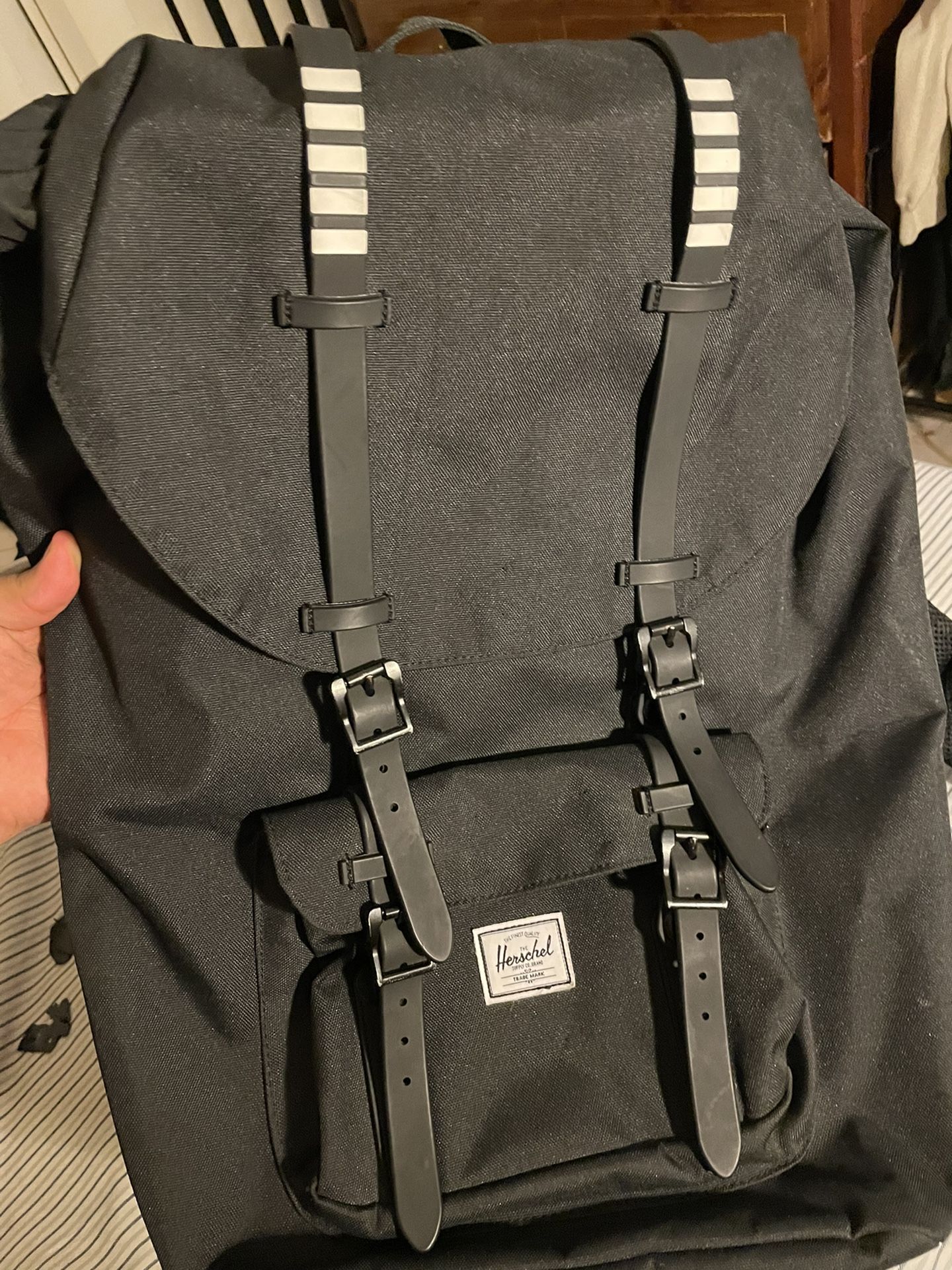 Black herschel backpack