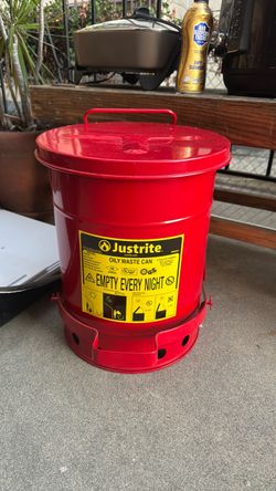 Justice Oil Waste can
