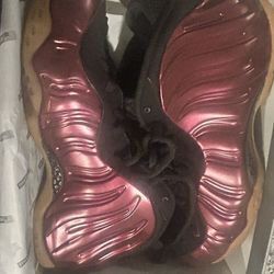 Nike Air Foamposite One MAROON