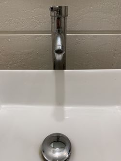 Vessel faucet