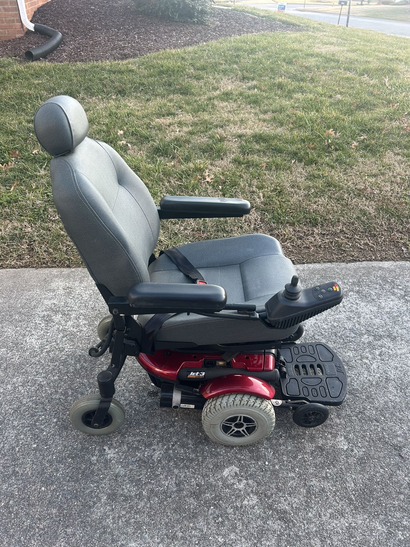 Jet 3 Motorized Wheelchair