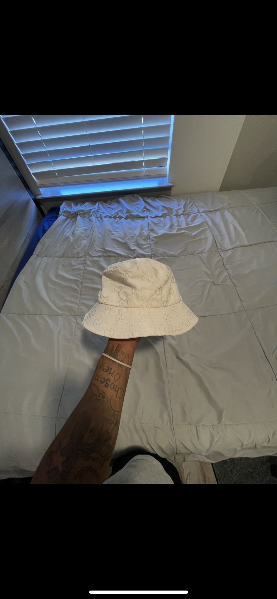 Gucci Bucket 