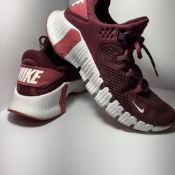 Nike Free Metcon 4 Women’s Burgundy/White/Pink Workout Shoes