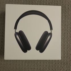 AirPod Maxes Midnight 