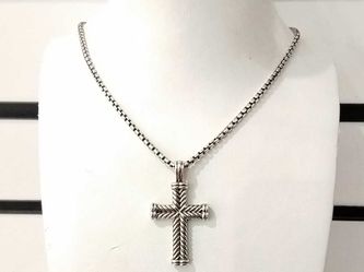 David Yurman Sterling Silver Chevron Cross Pendant Necklace 22 Inch Mk0526irmia