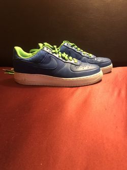 Air Force 1s size 10