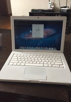 MacBook 13’ 2007 - OS X Lion 10.7.5 $200