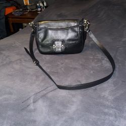 Coach Bag Black COACH Taylor Leather Crossbody Bag in black N#G1320-F25206 Size-10x7x3in Good Condition 👍🏻