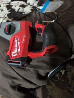 Milwaukee 12 volt rottery hammer drill