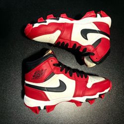 Nike Air Jordan 1 Mid Kids Cleats Chicago colorway baseball football size 2Y