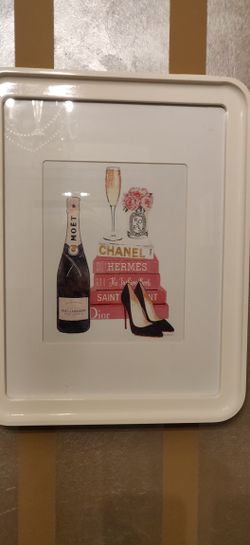 Coco Chanel/Dior /Hermes Very Nice Pictures