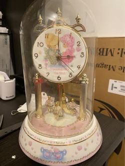 2002 Precious Moments Anniversary Clock