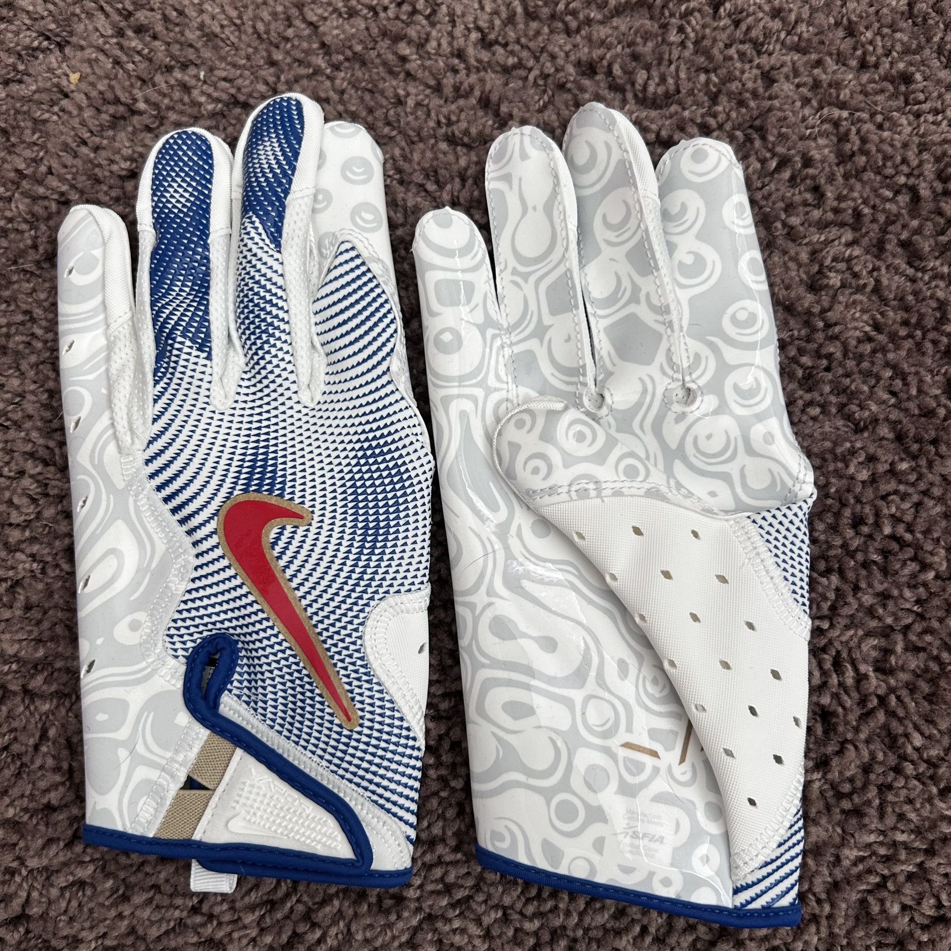 Nike Football Gloves