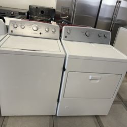 Kenmore Top Load Washer And Gas Dryer Set