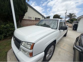2006 Chevrolet Silverado 1500 - White