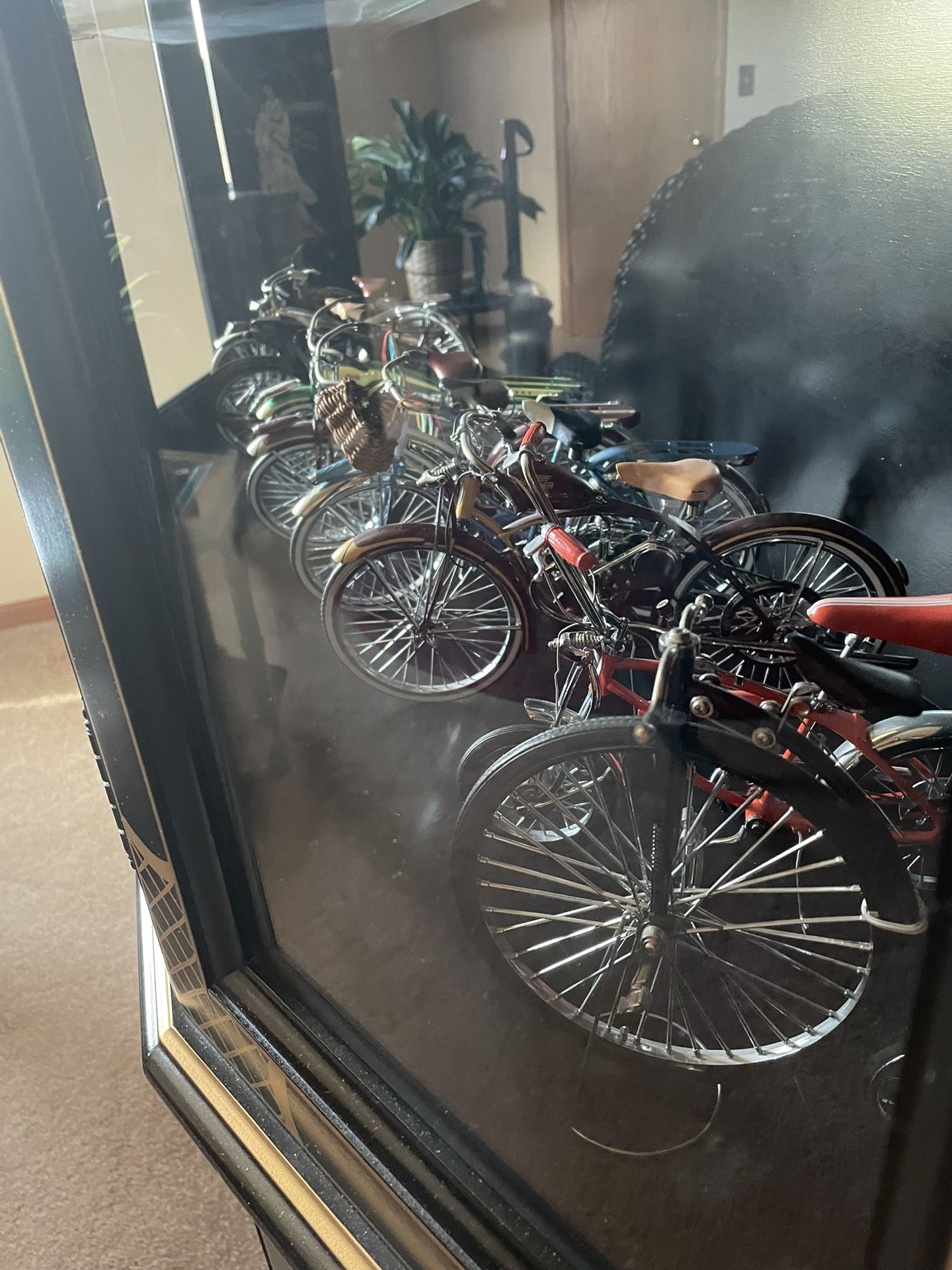 Diecast Model Bicycles Look Exactly Like The Bicycles From The Past Amazing How Exact They Look