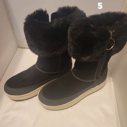 Koolaburra UGG Woman Boots Size 5