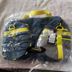 Oakley  Small Duffle Bag.