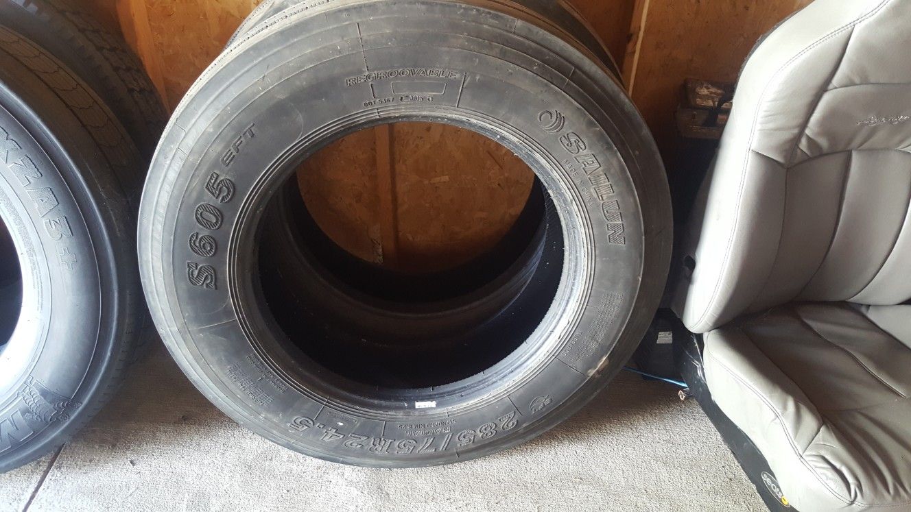 Low pro 24.5 semi tires
