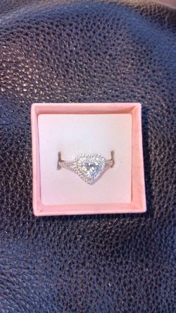 Silver Diamond Heart Ring 💍