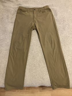 Levi’s 511 Dark Khaki Tech Pants