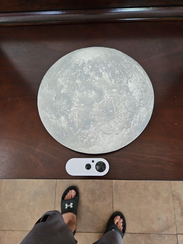 Uncle Milton Moon In My Room