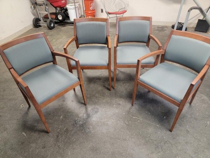 8 GUEST CHAIRS ($50 PER CHAIR)