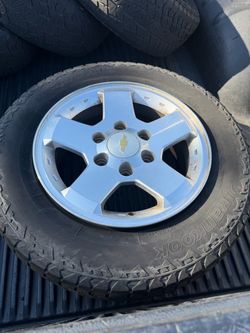 2012 Chevrolet Colorado wheels, and tires