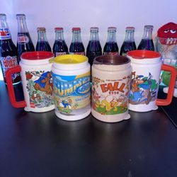 Vintage Disney World Cups Set Of 4.Dixie Landing Resor,Coca-Cola Summer 1999. 