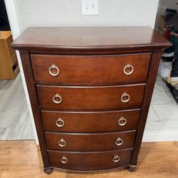 5 Drawer Chest