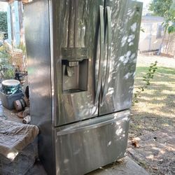 Kenmore Refrigerator Freezer 