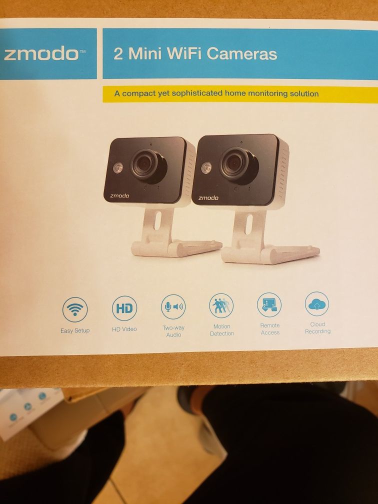 Zmodo mini WiFi Cameras (2)