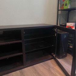 Tv Stand/entertainment Center 