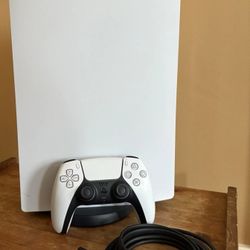 PlayStation 5 (PS5) - Used, Great condition