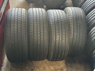 SET OF TIRE 205 55 16 YOKOHAMA 85% LIFE