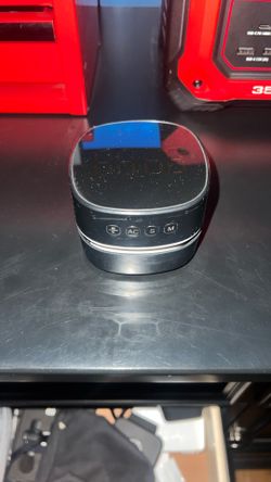 Desk Vacuum With Clock